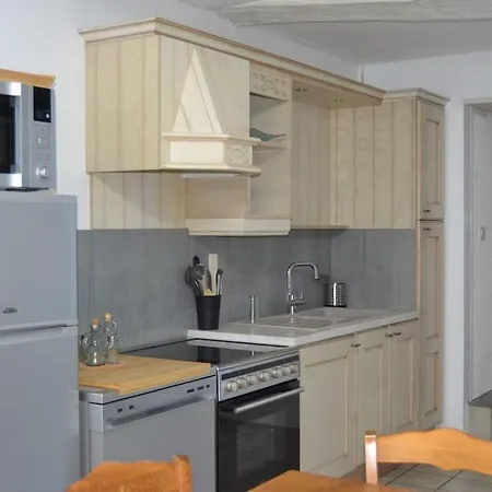 L'escale Des Remparts Holiday home