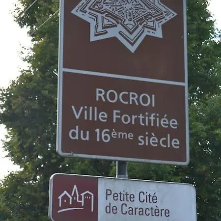 L'escale Des Remparts Holiday home